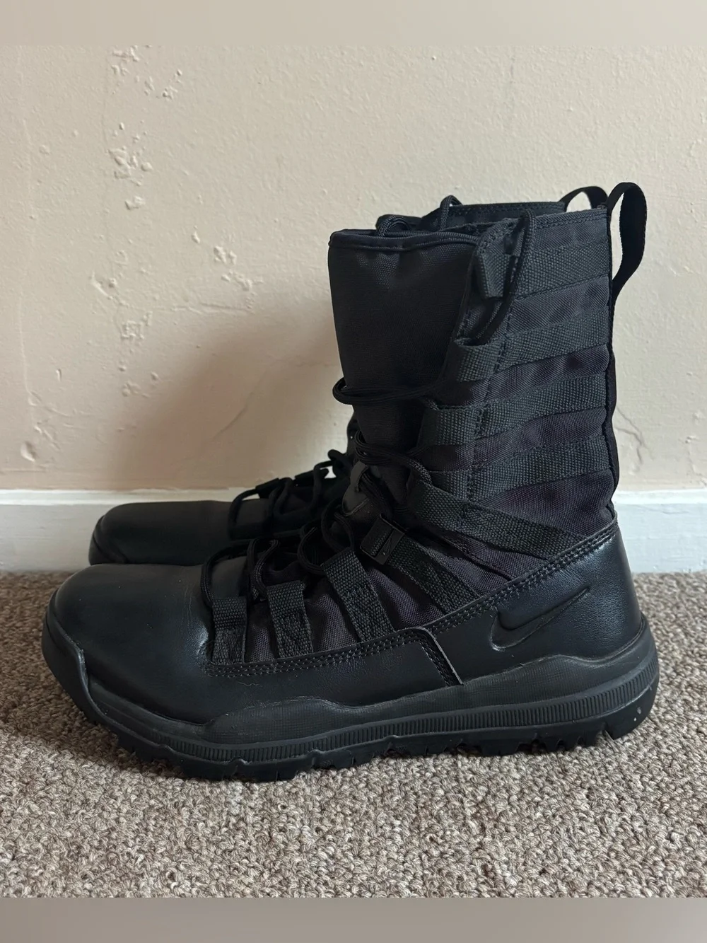 Nike Tactical Boots Size 8.5